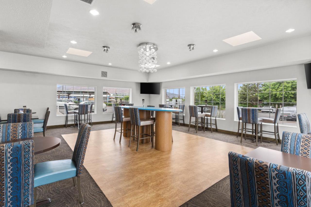 Holiday Inn Express Wenatchee By Ihg Экстерьер фото