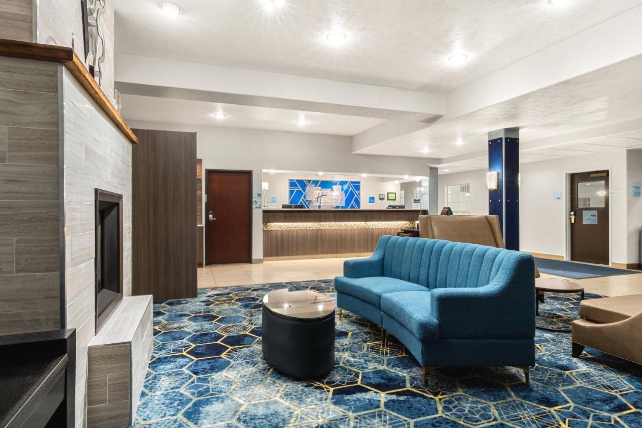 Holiday Inn Express Wenatchee By Ihg Экстерьер фото