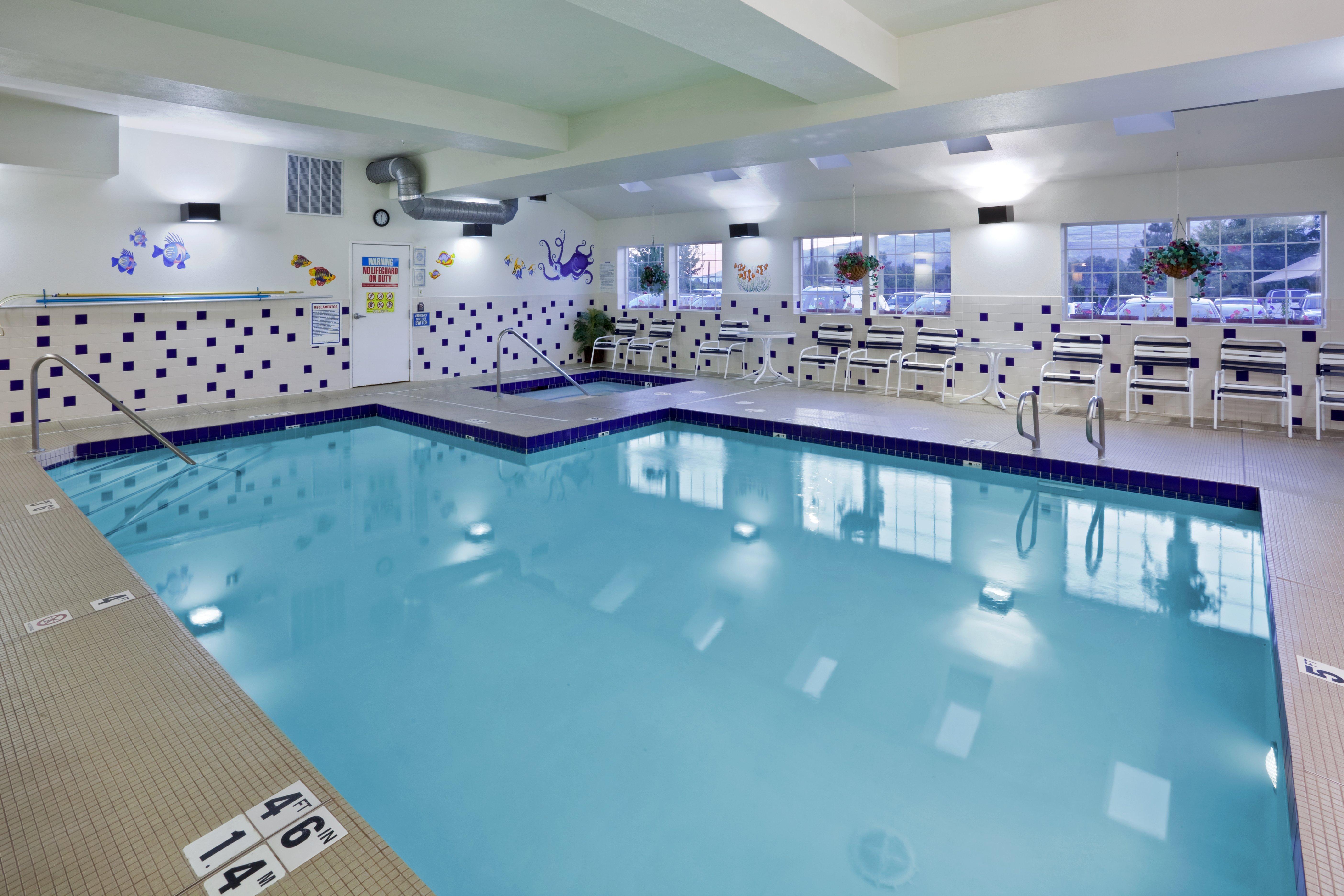 Holiday Inn Express Wenatchee By Ihg Экстерьер фото