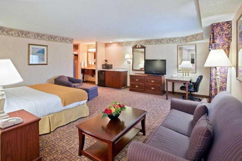 Holiday Inn Express Wenatchee By Ihg Номер фото